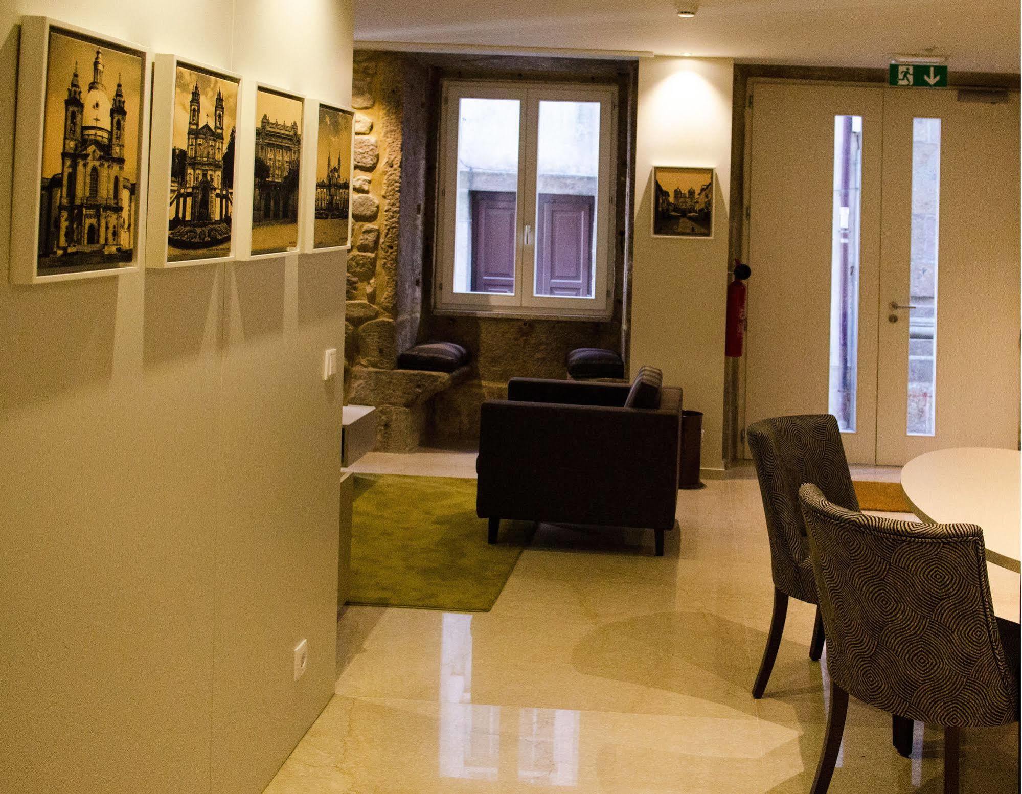 Se Inn Estudios Braga Bagian luar foto